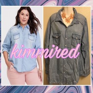 TORRID LIGHT WASH DENIM BUTTON-UP SHIRT ~ 2X ~ EUC